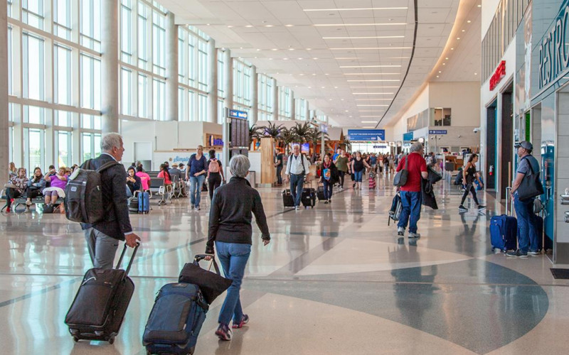 Fly Luxuriously on a Budget