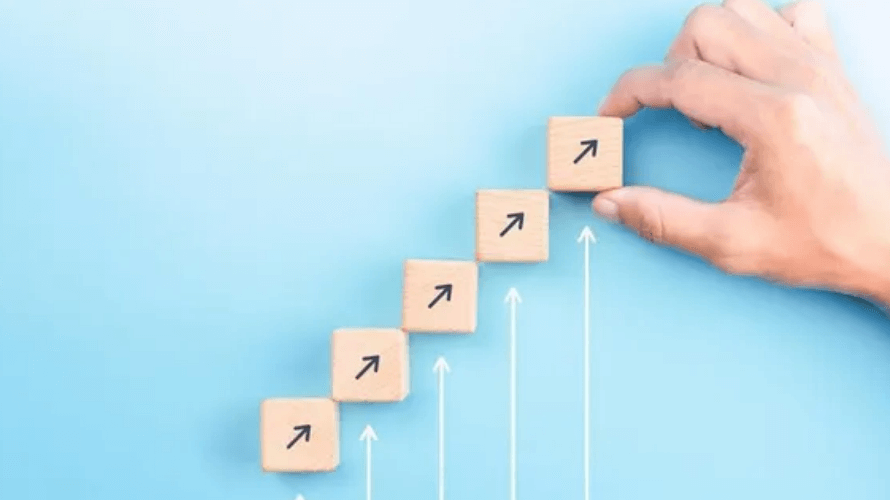 7 High-Yield Savings Accounts With the Best Interest Rates in 2025